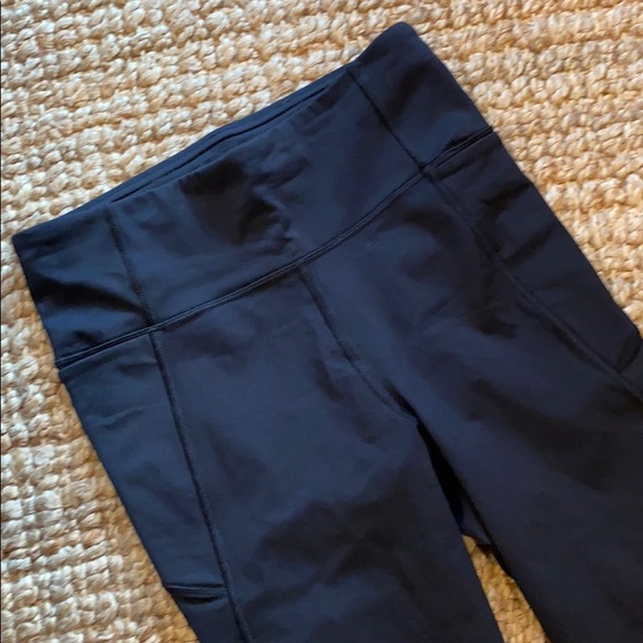 (Sold) Lululemon final lap crop 23” black nulux - Picture 6 of 13